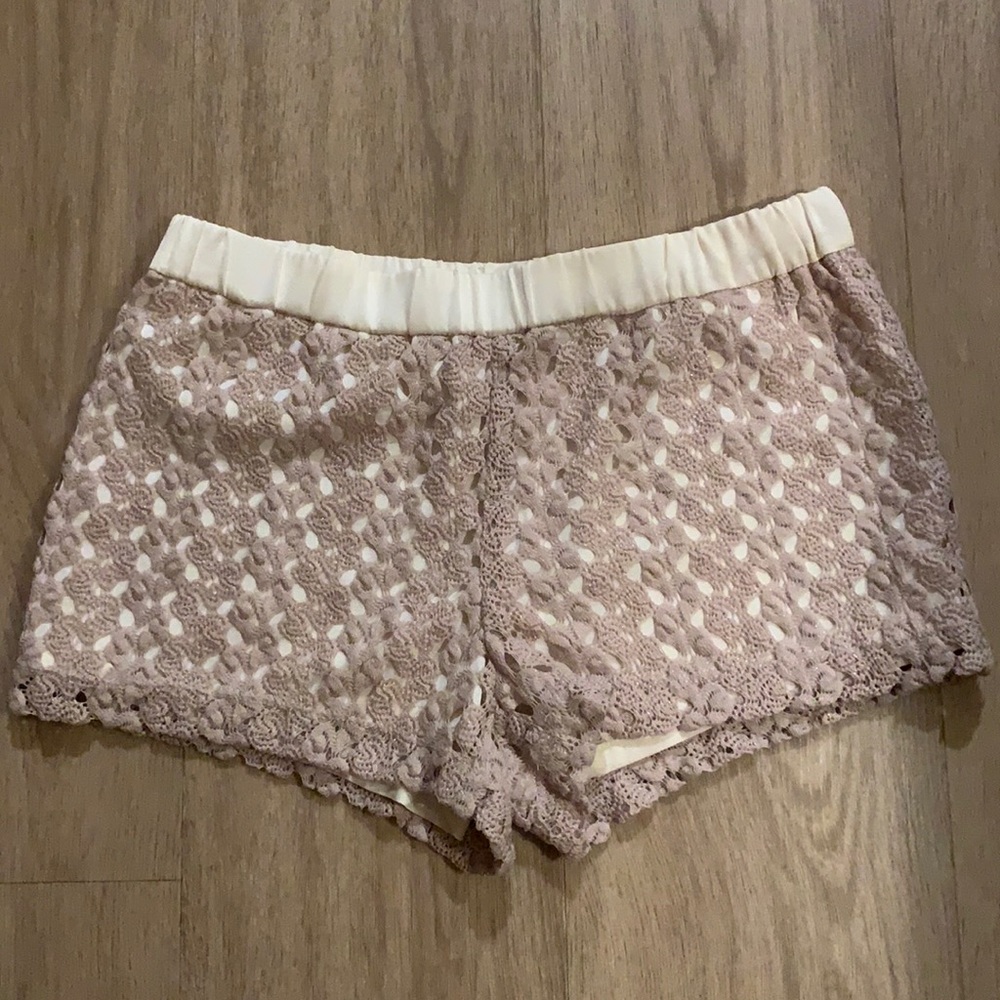 Guess lace shorts